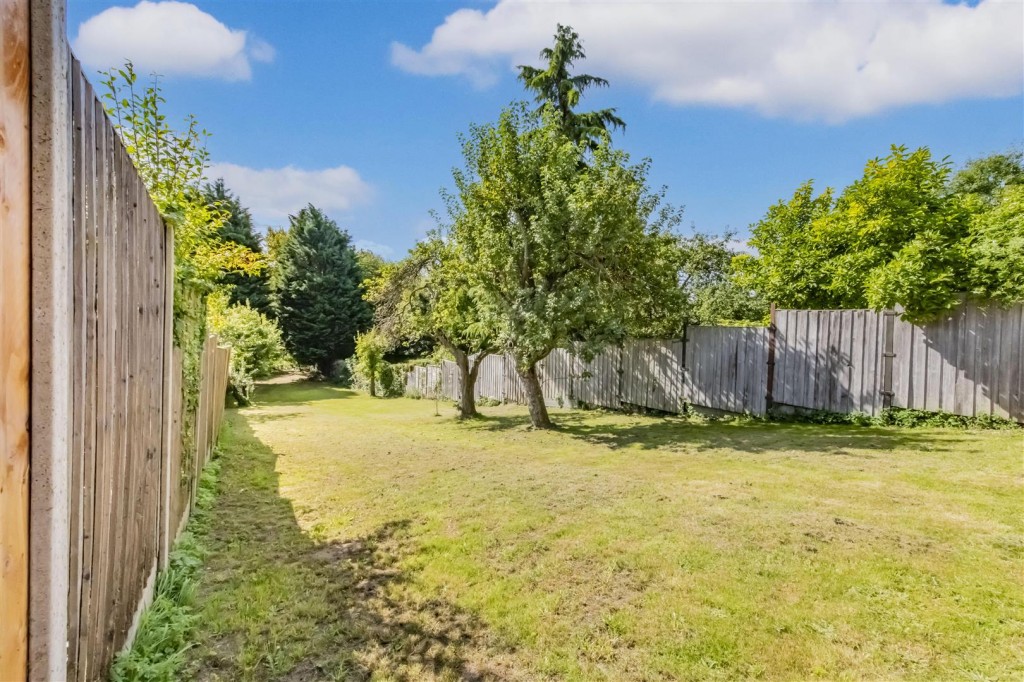 Corby Road, Weldon, Corby, 3 bedroom, House SemiDetached