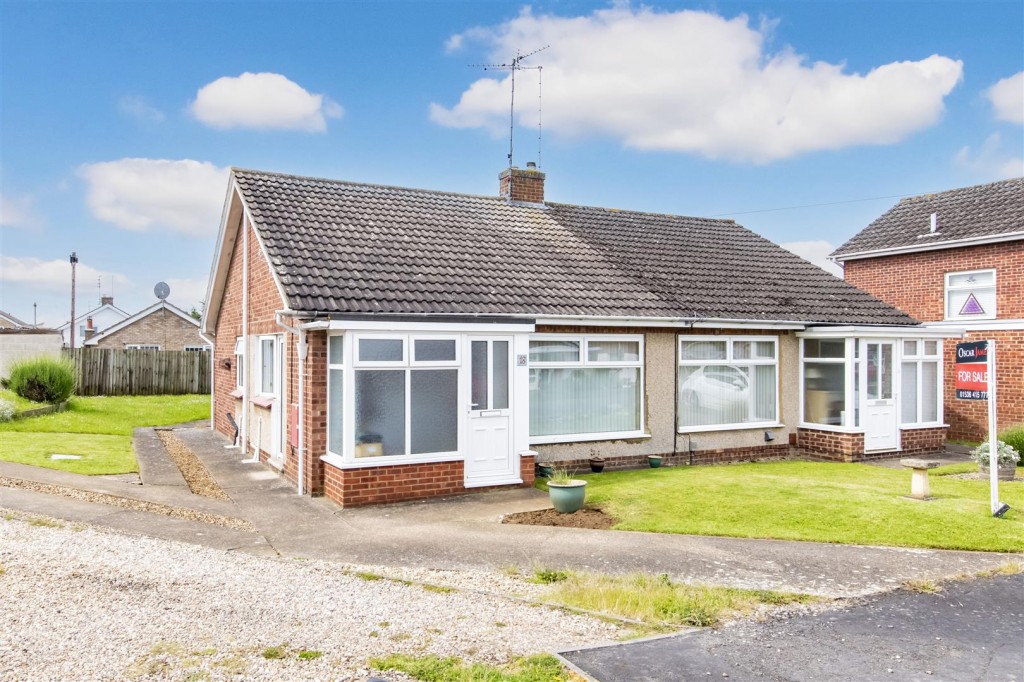 Wolfe Close, Kettering, 2 bedroom, Bungalow