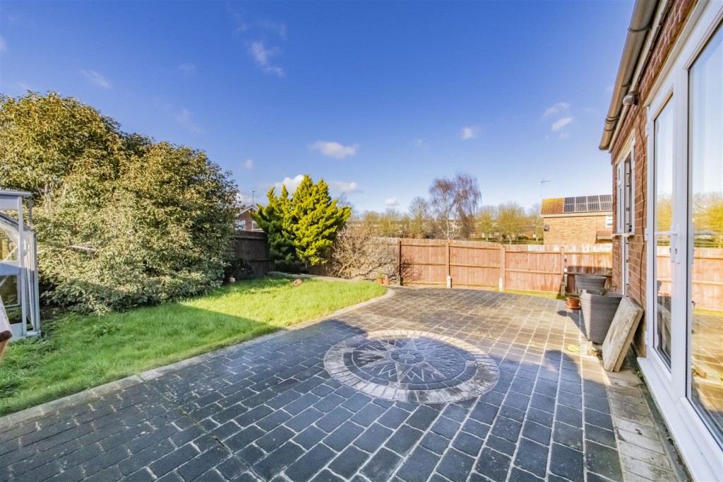 Somerford Road, Wellingborough, 3 bedroom, House Detached