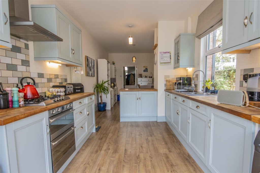 Abington Avenue, Northampton, 4 bedroom, House Terraced