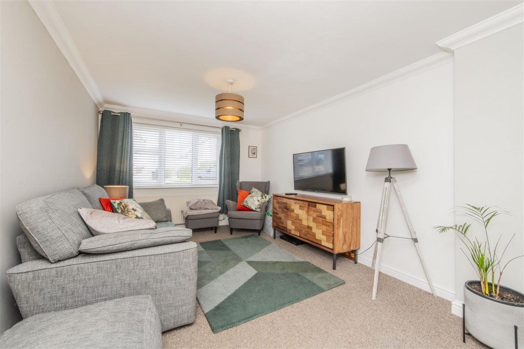 Wantage Road, Irchester, Wellingborough, 3 bedroom, House Detached