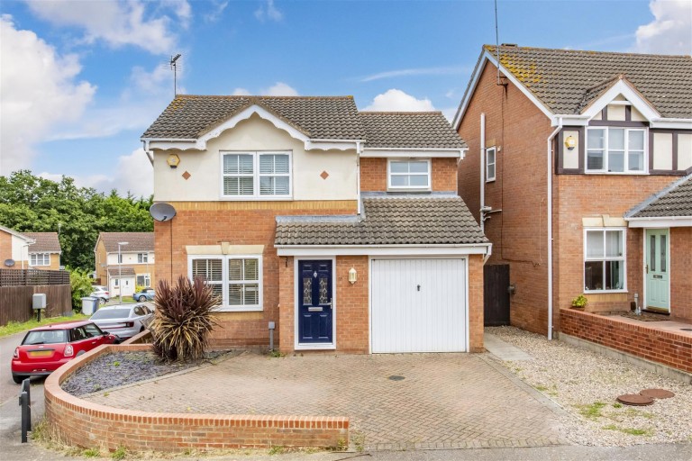 Sales and Lettings Estate Agents in Northamptonshire Oscar James