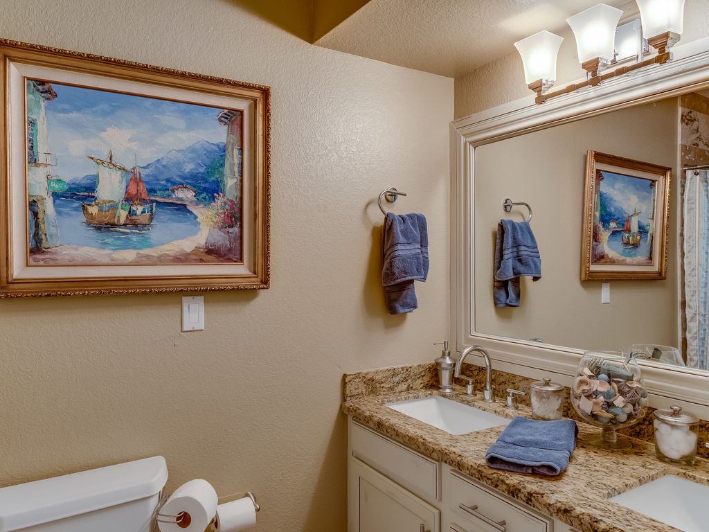 Scottsdale Vacation Rentals near Mayo Clinic Hospital with All Amenities