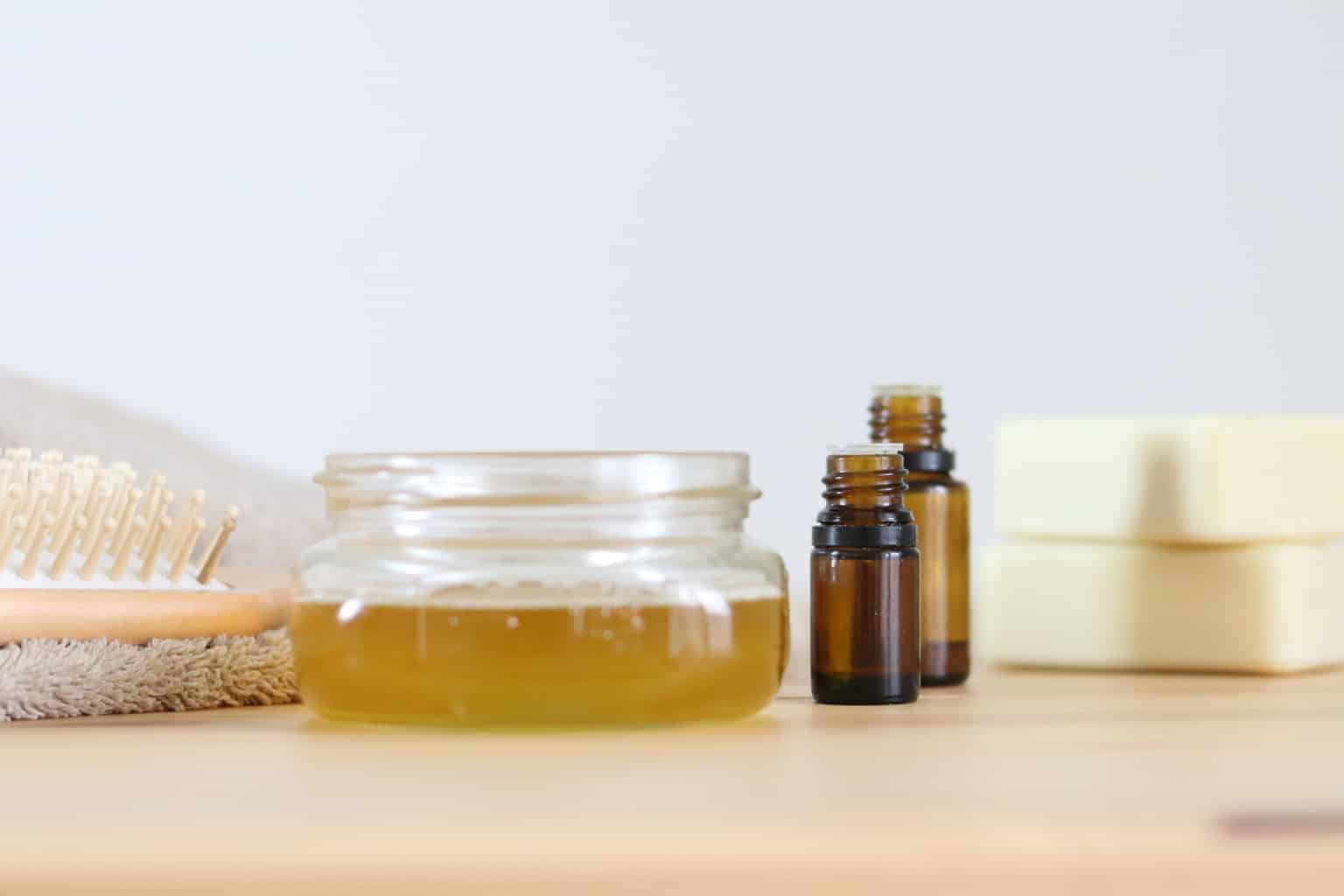 How to Make Homemade Conditioner Simple Recipe Using Essential Oils