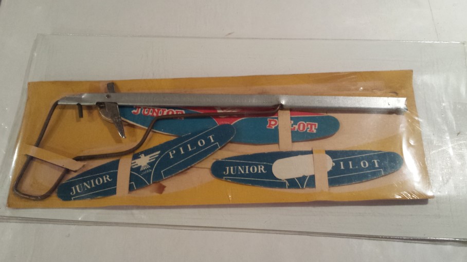 VINTAGE Junior Pilot Glider Gun with Glider, balsa wood airplane 1950's? eBay