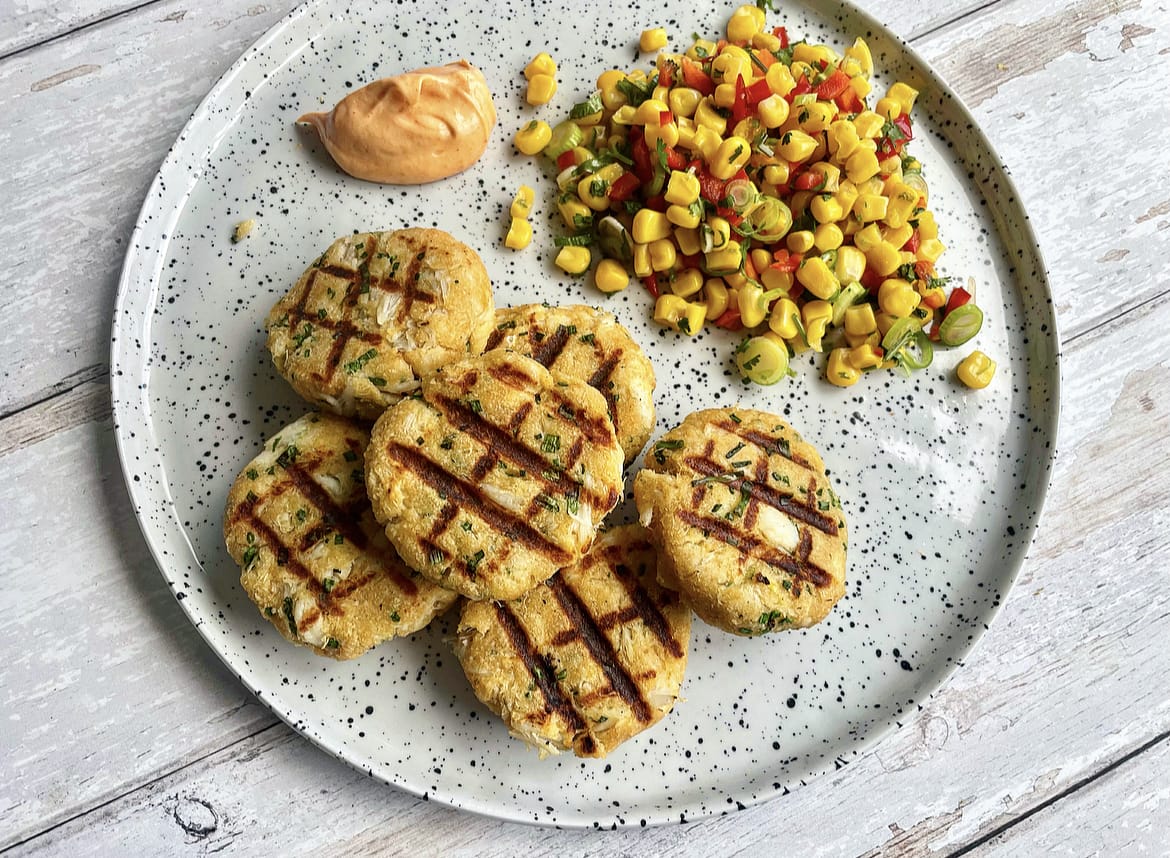 Recipe Grilled Crab Cakes with Sweetcorn Salsa and Gochujang Mayonnaise