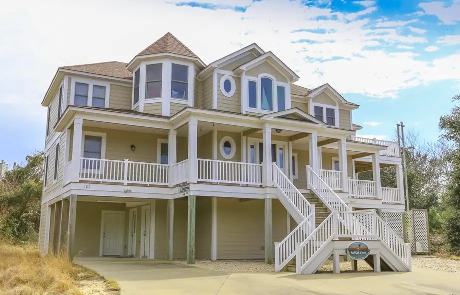 DUCK DUCHESS Vacation rental home in Duck, NC