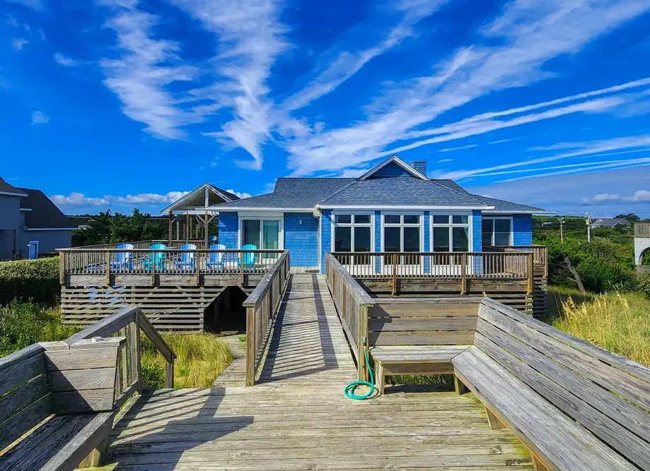 BLUE MOON Vacation rental home in Southern Shores, NC