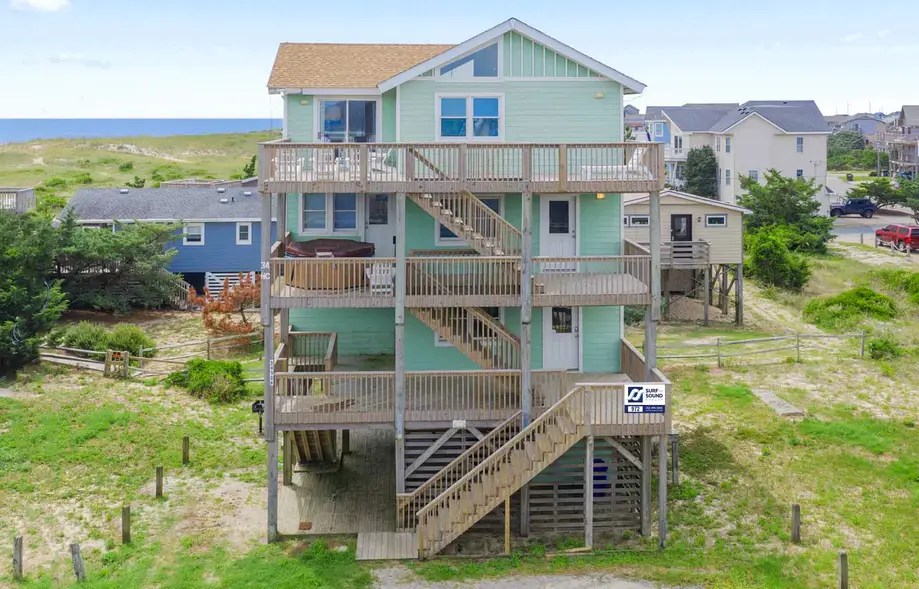 A Sea Jewel Vacation rental home in Avon, NC