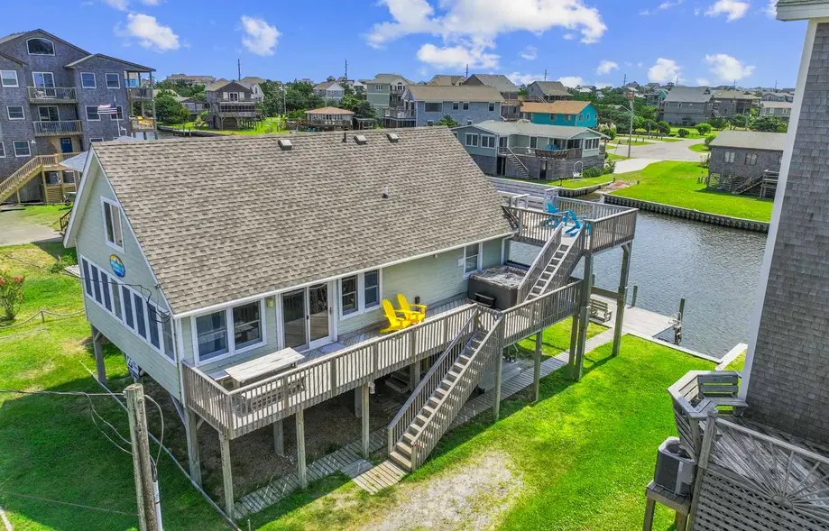 Russell’s Landing Vacation rental home in Avon, NC