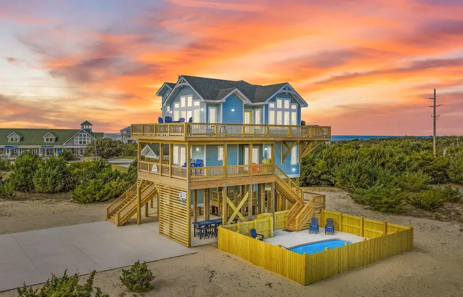 The Sound of... Vacation rental home in Avon, NC