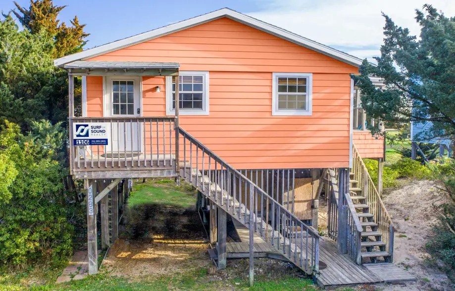 Just Blink Vacation rental home in Avon, NC