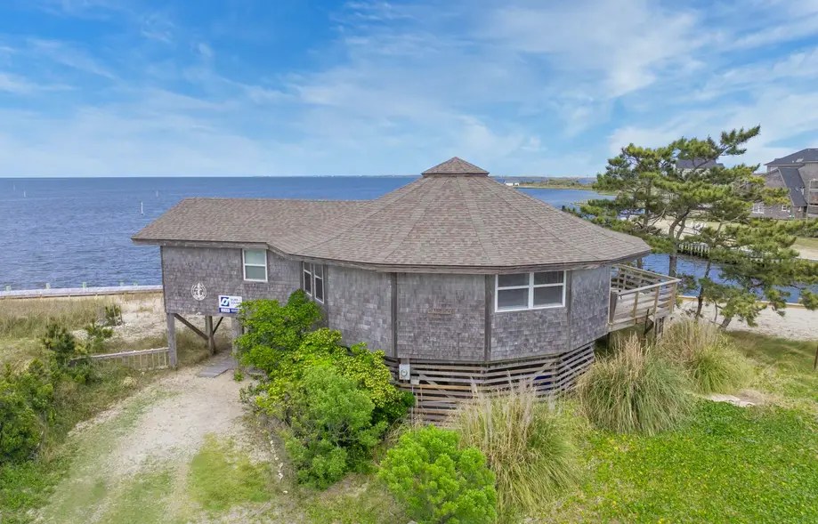 Calypso Hatteras Vacation rental home in Hatteras, NC