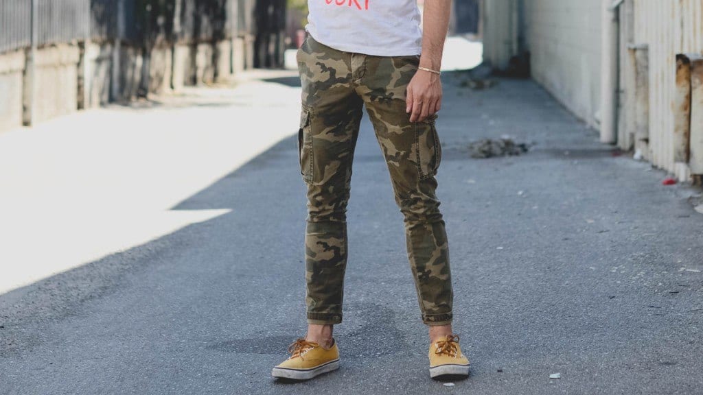 Cargo Pants Outfits for Men 17 Ways to Wear Cargo Pants