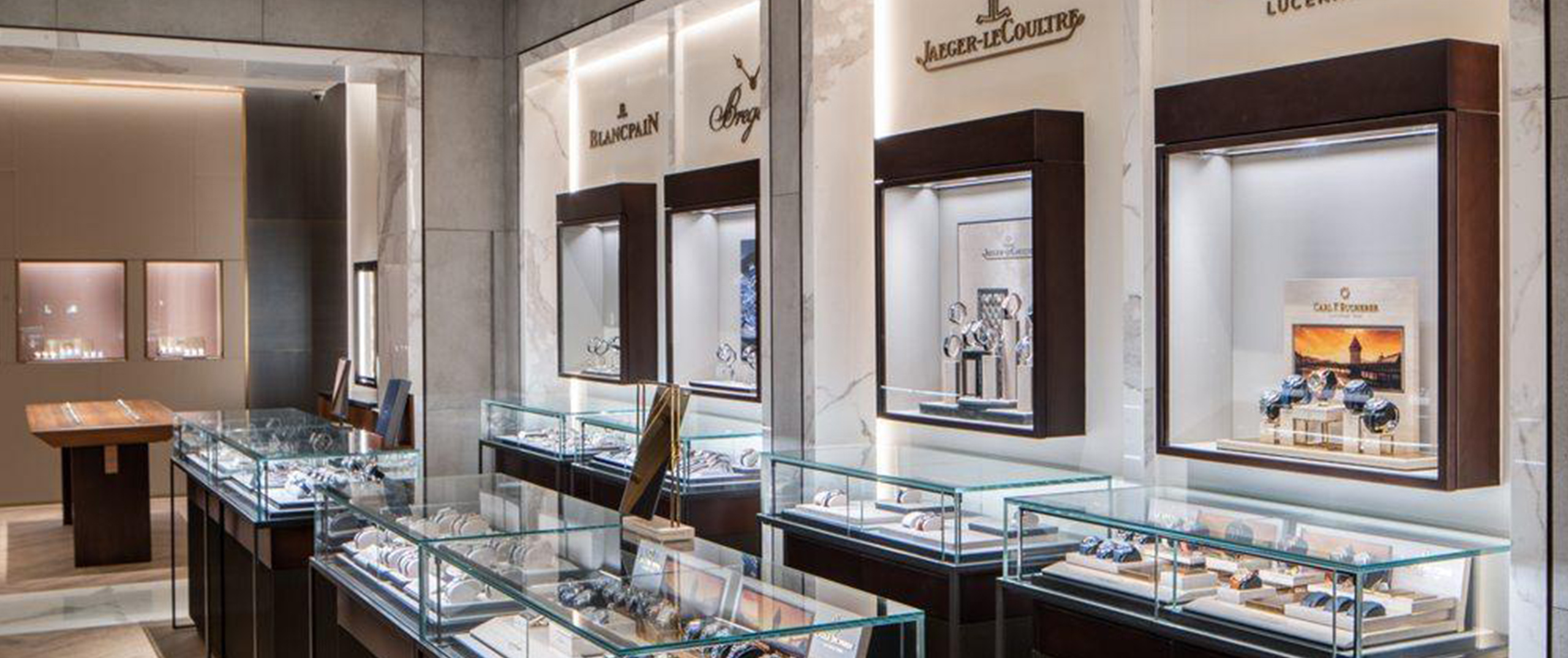 TOURNEAU STORE DESIGN Outform
