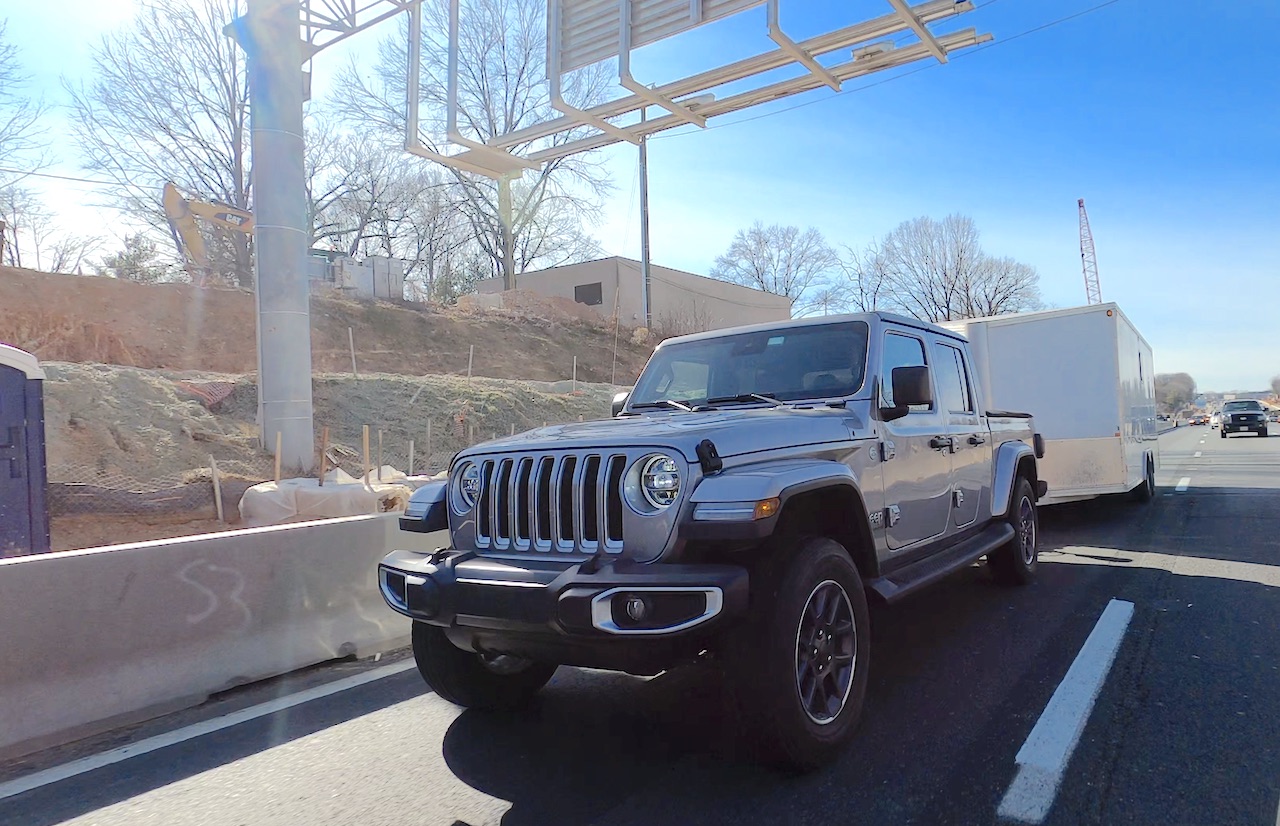 2021 Jeep Gladiator EcoDiesel Review Towing an Enclosed Trailer, Was