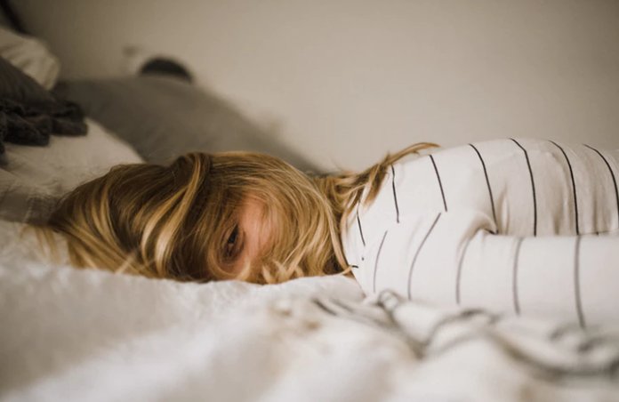 12 Things You Can Do To Not Feel Tired in the Mornings