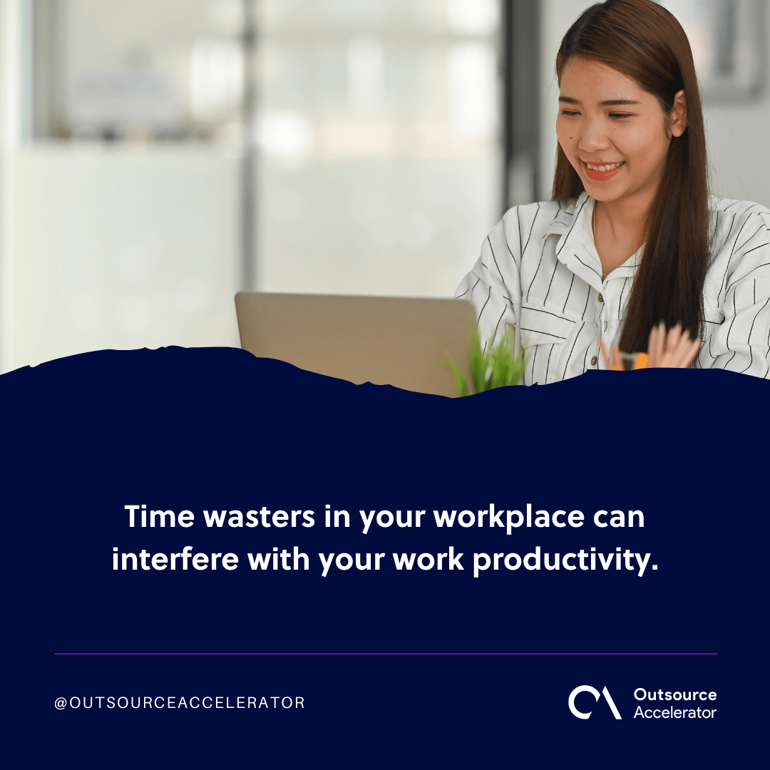 5 ultimate time wasters at work that hinder your productivity