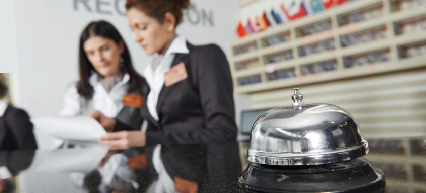 Receptionist Per Hotel - Outsourcing 382_x_840_jpg