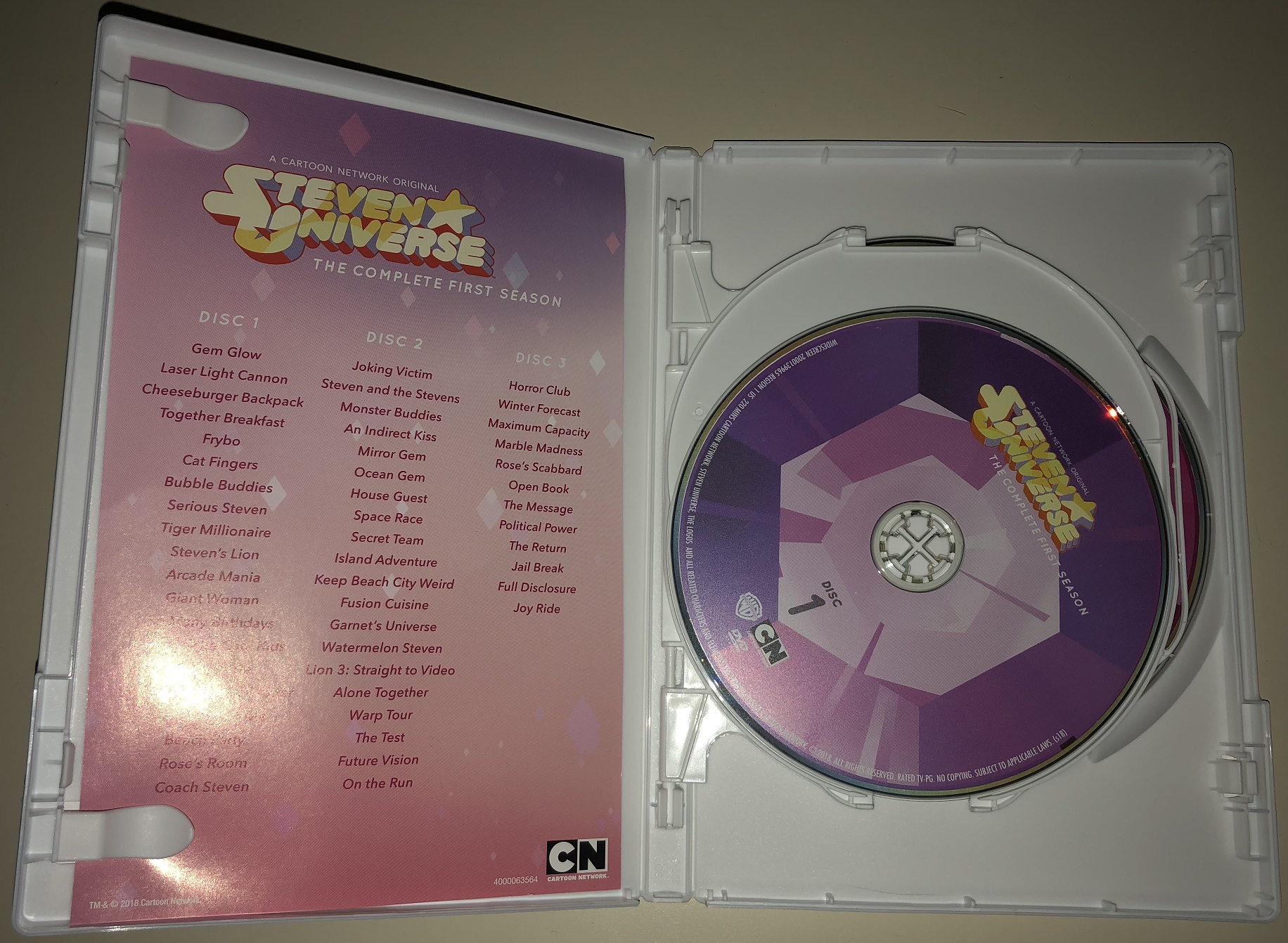 “Steven Universe The Complete First Season” DVD is Beautifully