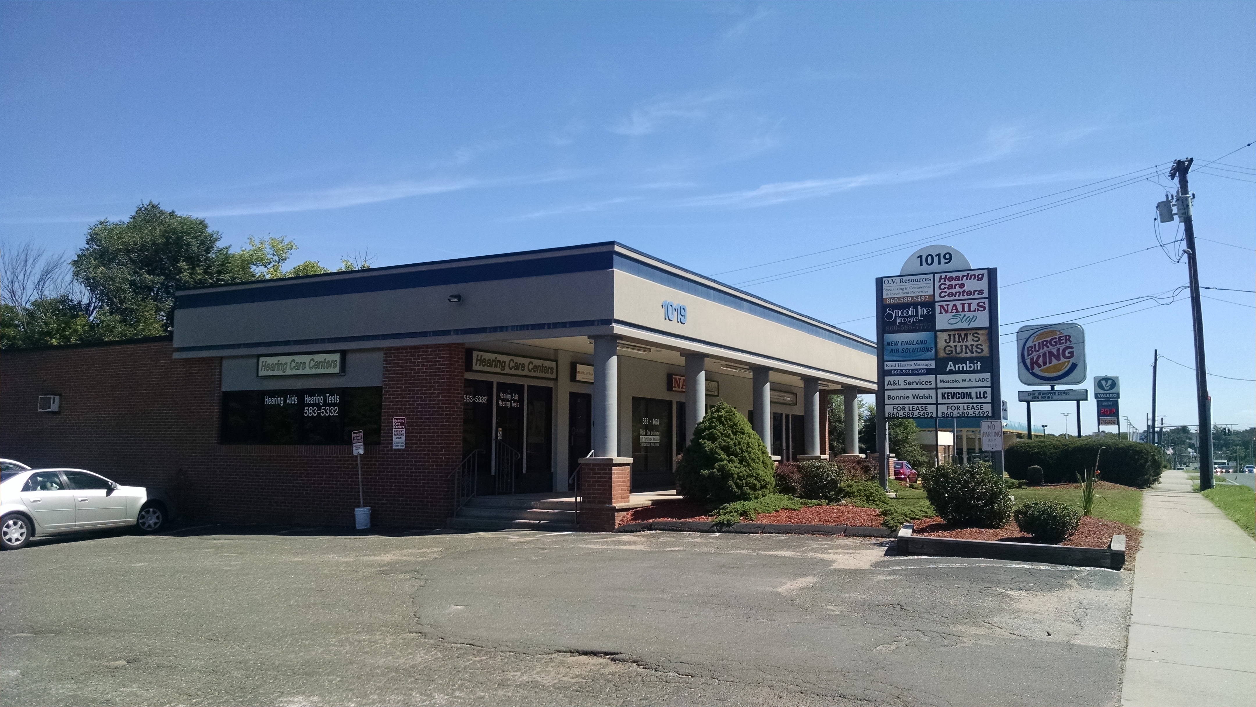 1019 Farmington Avenue