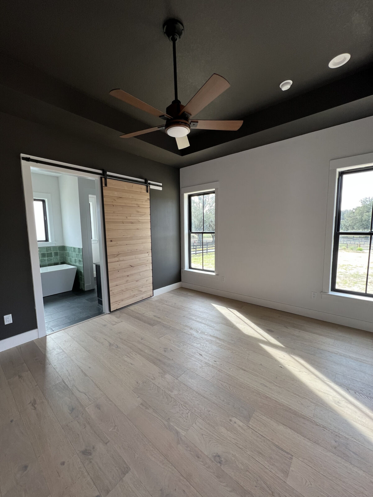 Modern Farm House Reddick Owen Construction