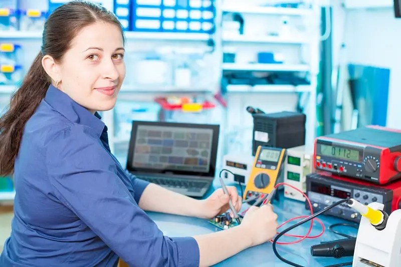 Electrical Engineering Technician Salary