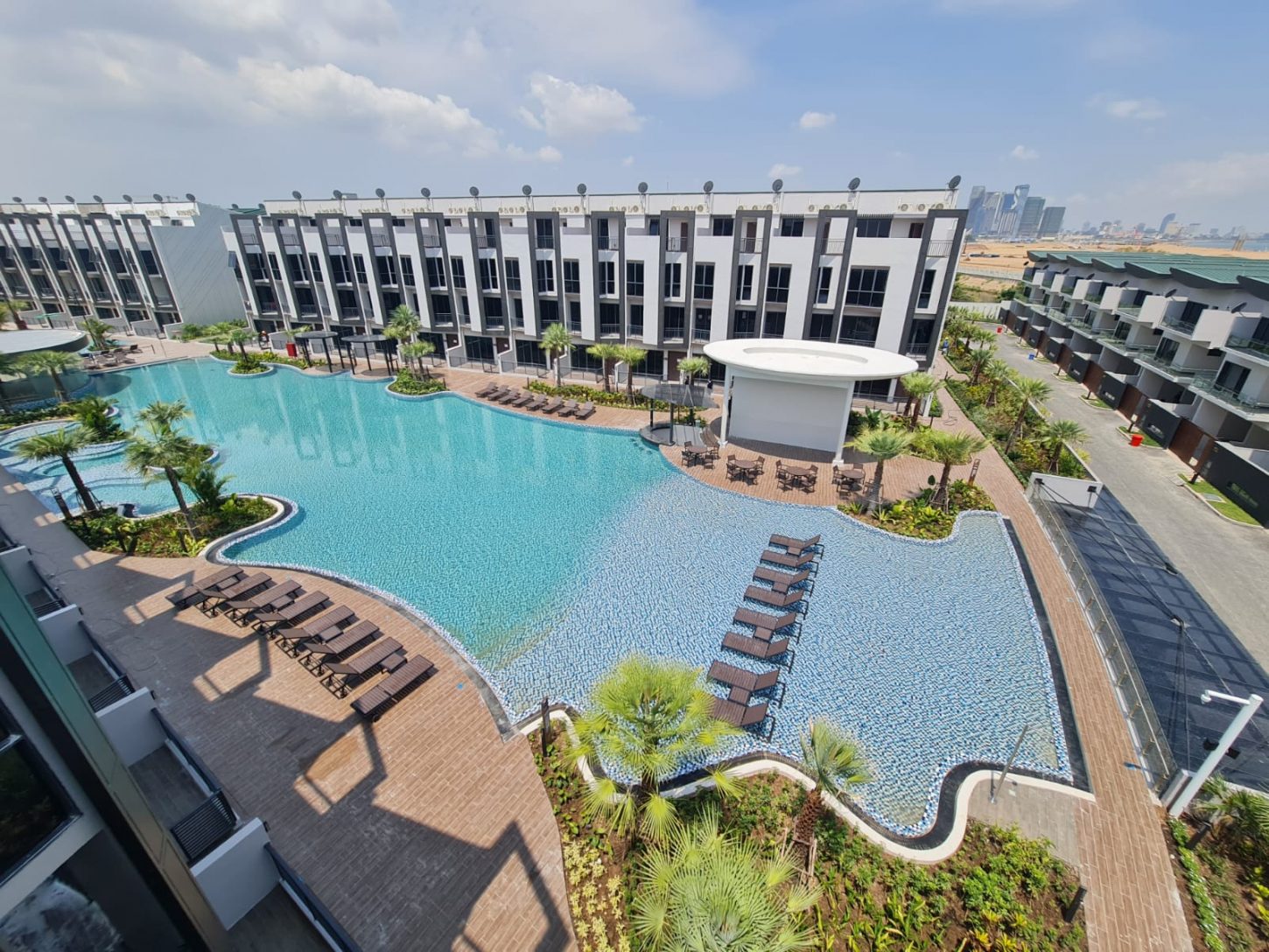 The Palms Oxley Holdings