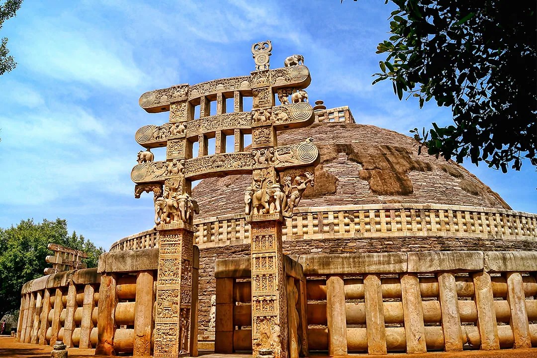 36 Most Famous Historical Places In India That You Need To Visit [2020