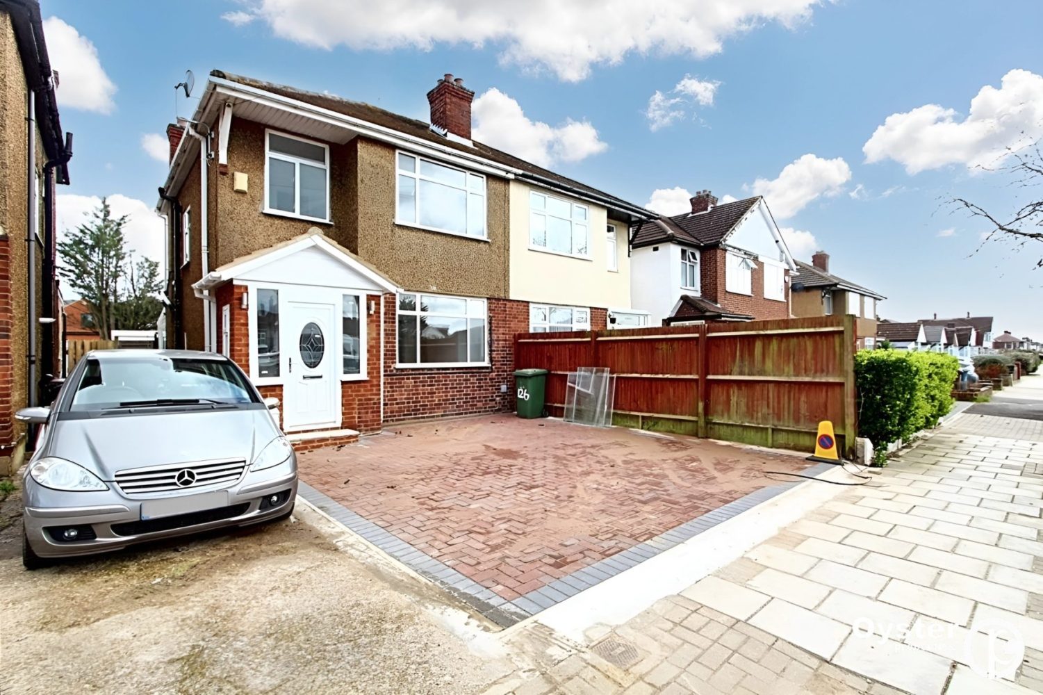 Uppingham Avenue, Stanmore, HA7 Oyster Properties