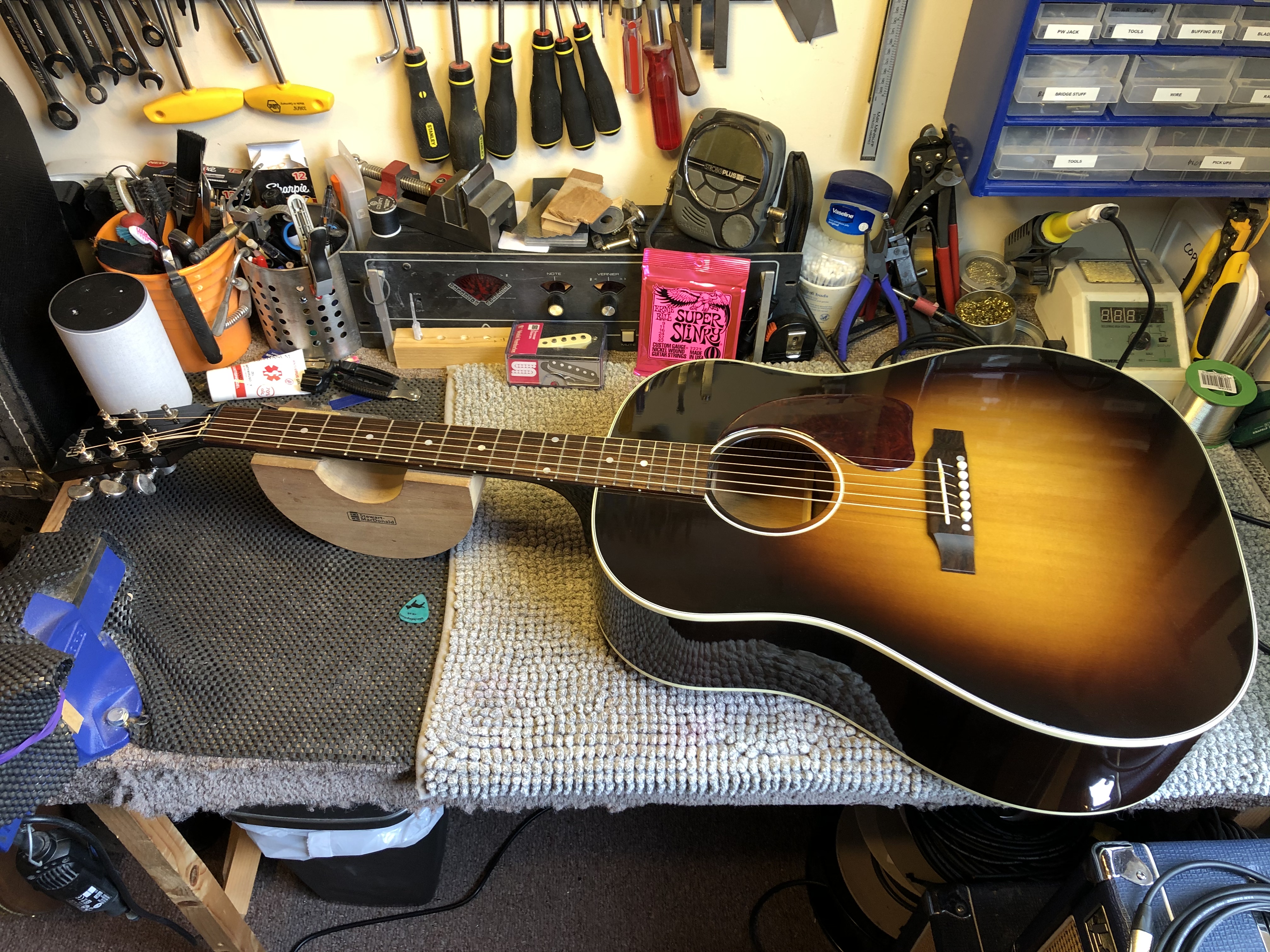 Setup on Gibson J45 Ozzy Owl's Guitar Sanctuary