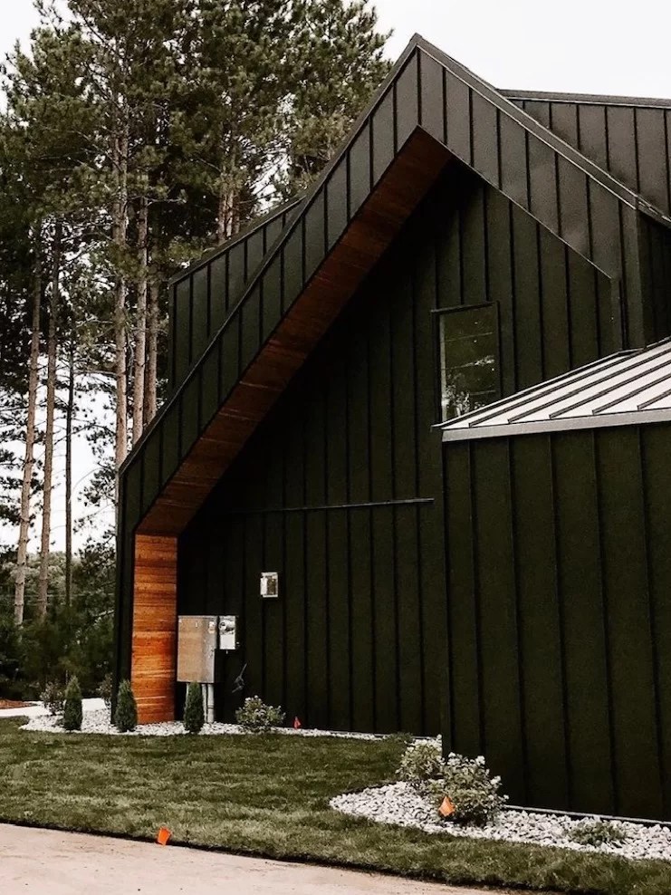 Pinewood Wedding Center