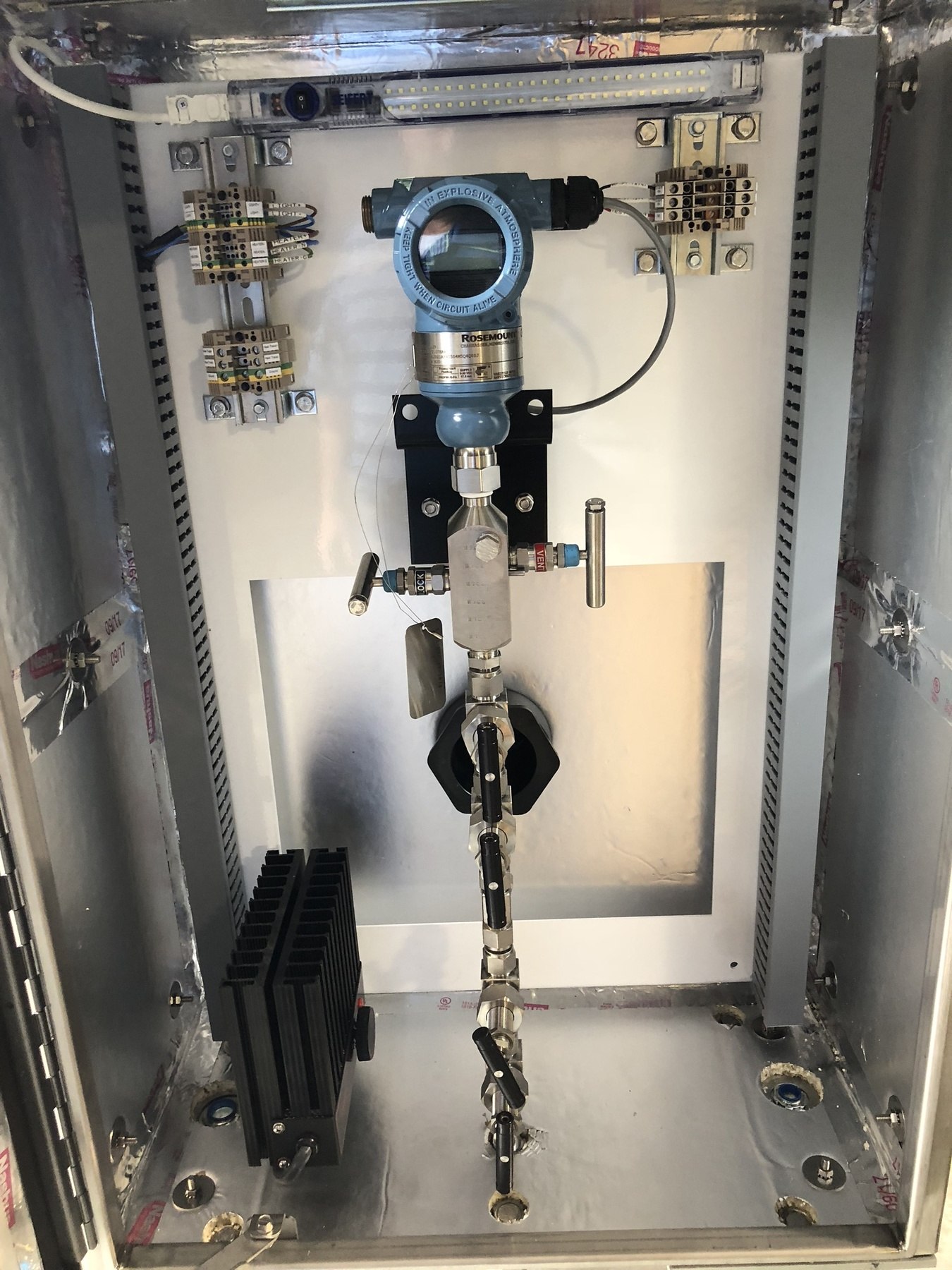 Custom Industrial and Instrument Enclosures Process Automation