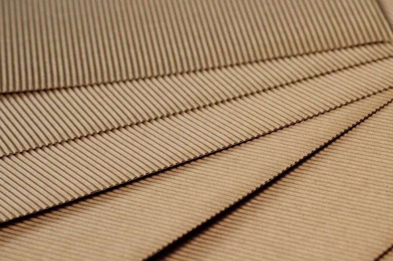 Chipboard vs Corrugated Boxes What's the Difference?
