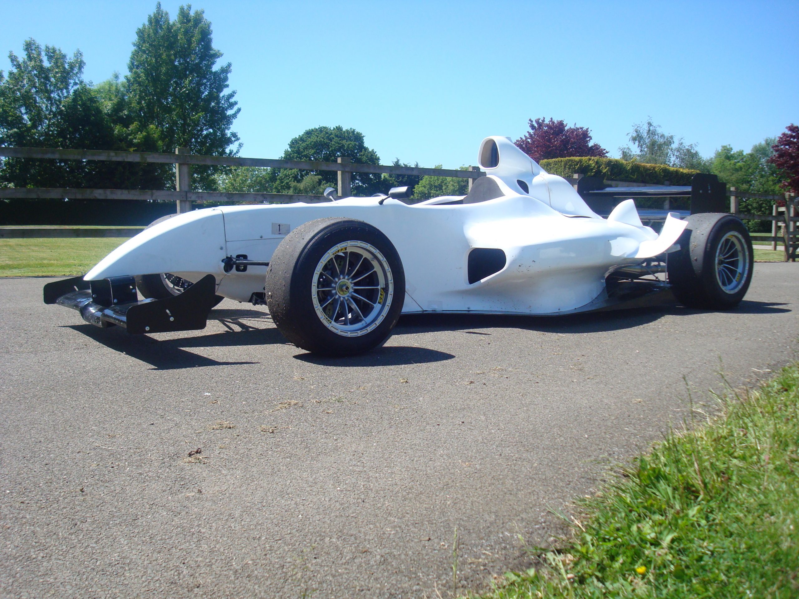 single seater F1000,Jedi,speads,jks,radical for sale Paddock 42