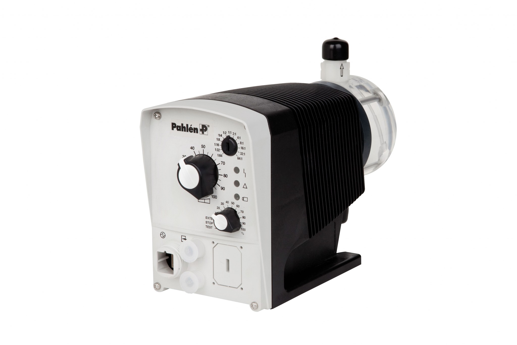 Dosing pumps for injecting liquide chlorine or pHregulating agents.