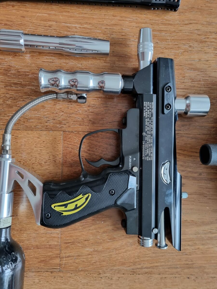 Paintball Ausrüstung (Markierer, Läufe, Maske, CO2, Hopper) Paintball