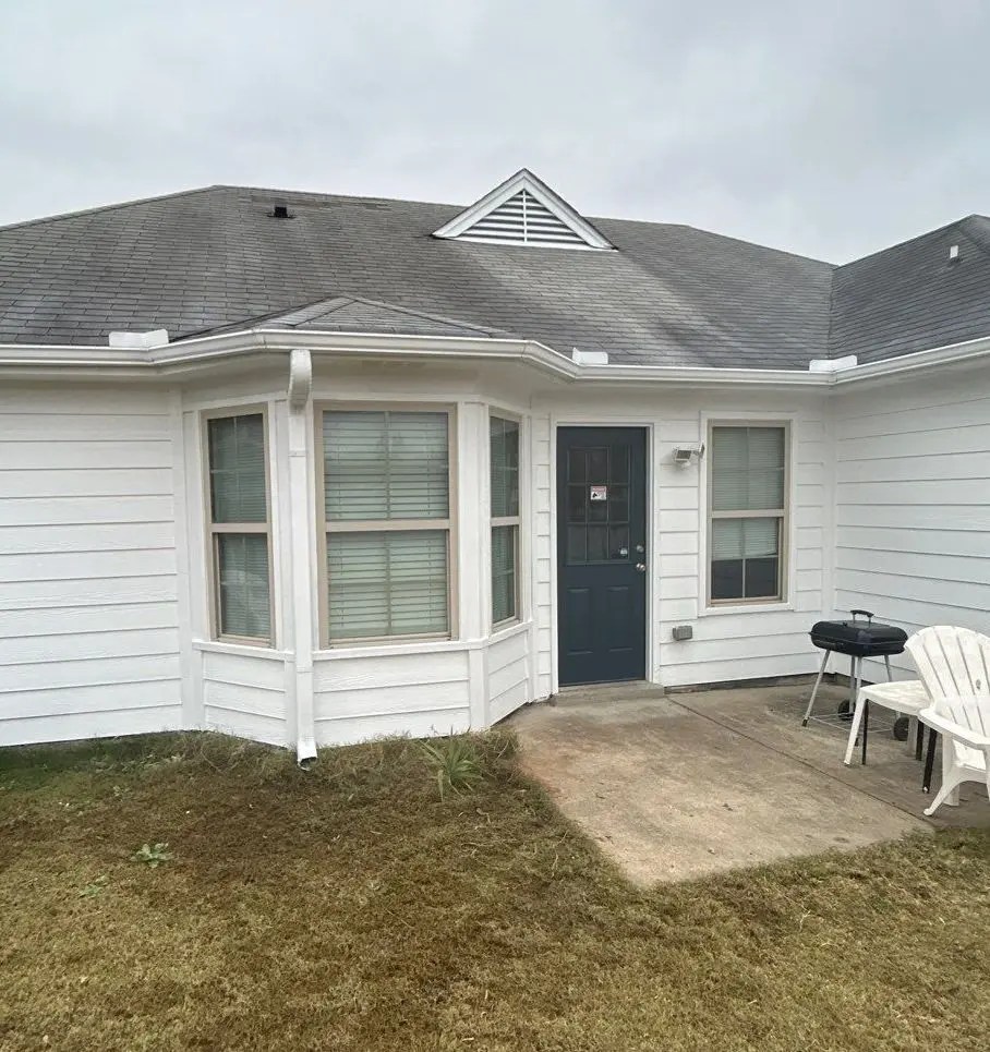 Deck Painting & Staining (901) 4603443 Painter1 of Memphis