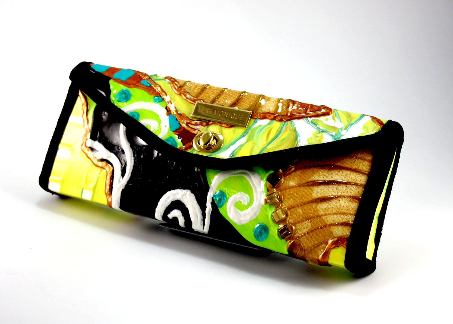 How To Apply Fabric Paint To Nylon Bags IUCN Water