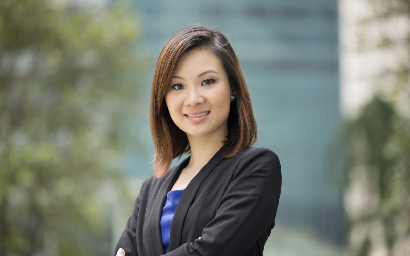 Selecting Your Headshot Background 4 Scenes and Settings to Consider