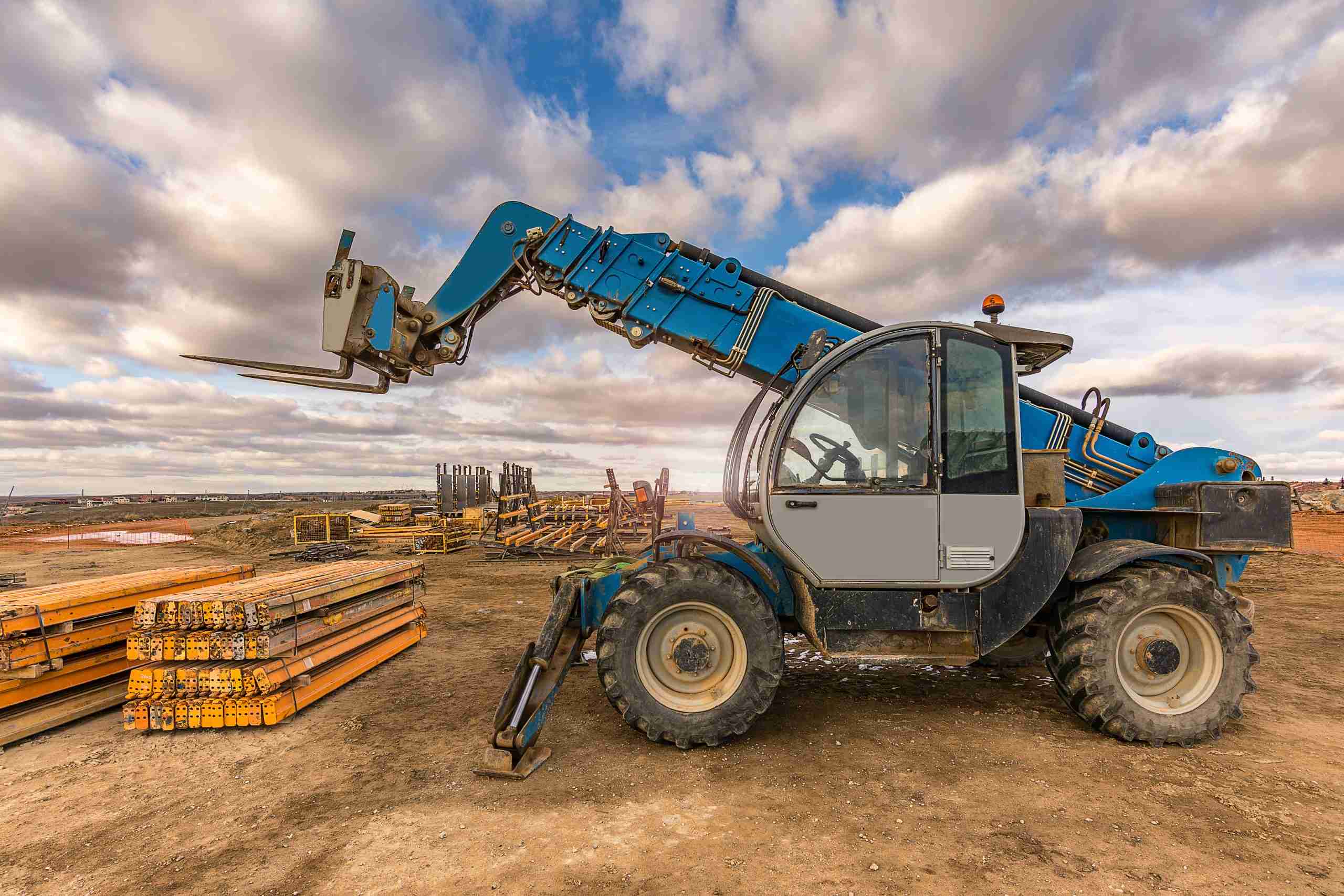 What is a Telehandler? Everything you need to know!