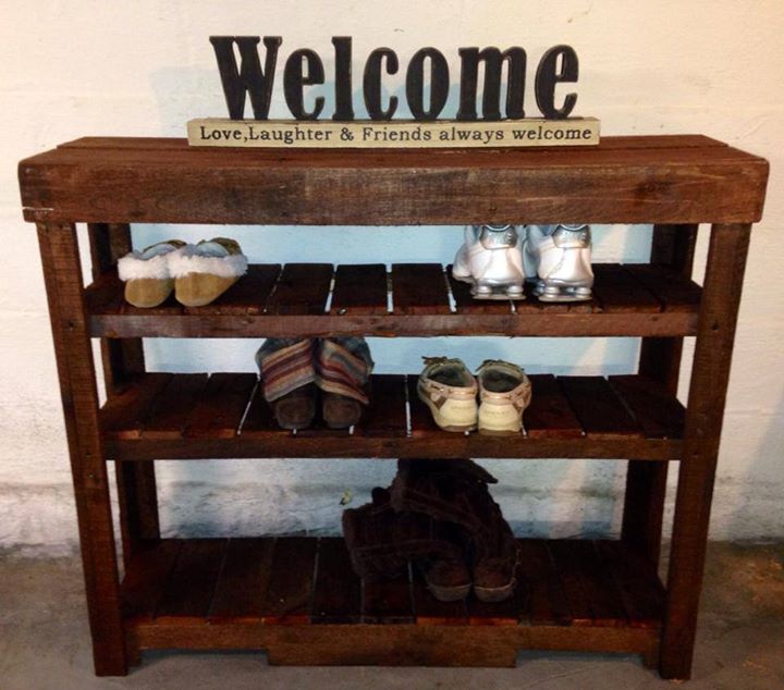 Perfect Pallets Shoe Rack or Entry Table Pallet Ideas