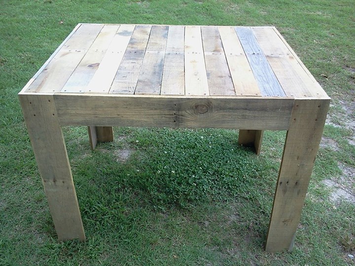 Nice Designed Pallets Outdoor Table Set Pallet Ideas