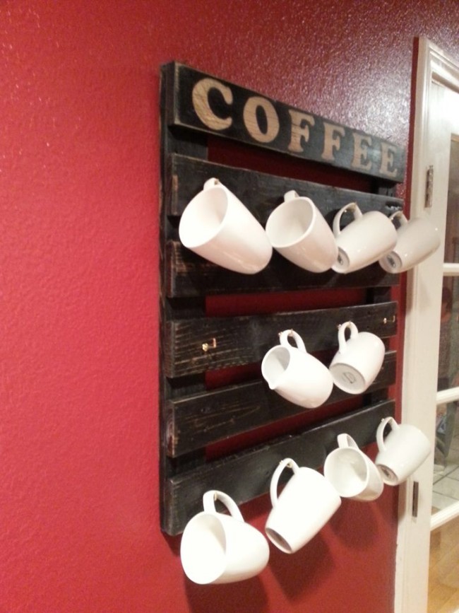 Pallet Wooden Kitchen Cups Rack Pallet Ideas
