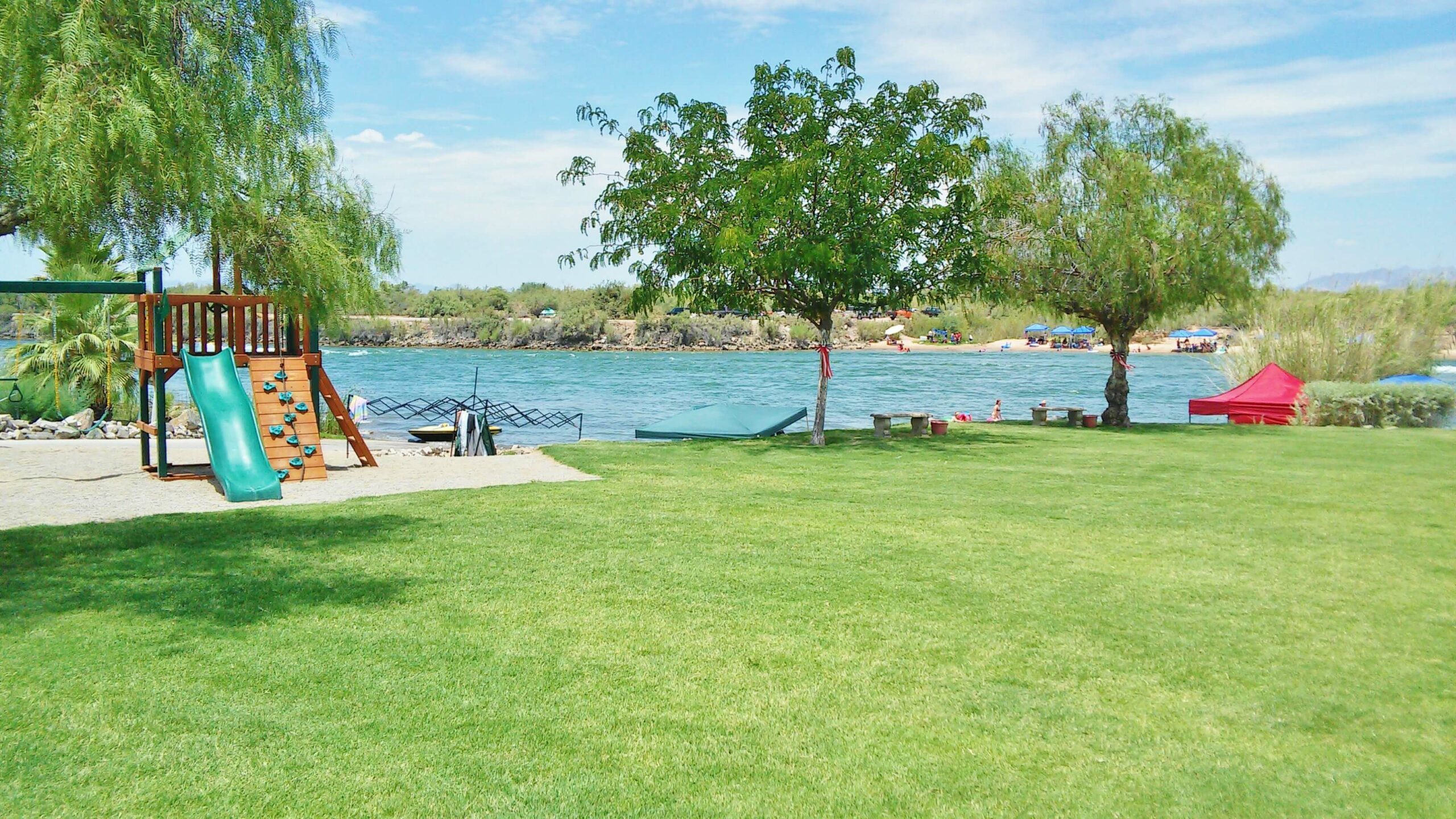 GALLERY The Palms at River Edge Ehrenburg, AZ