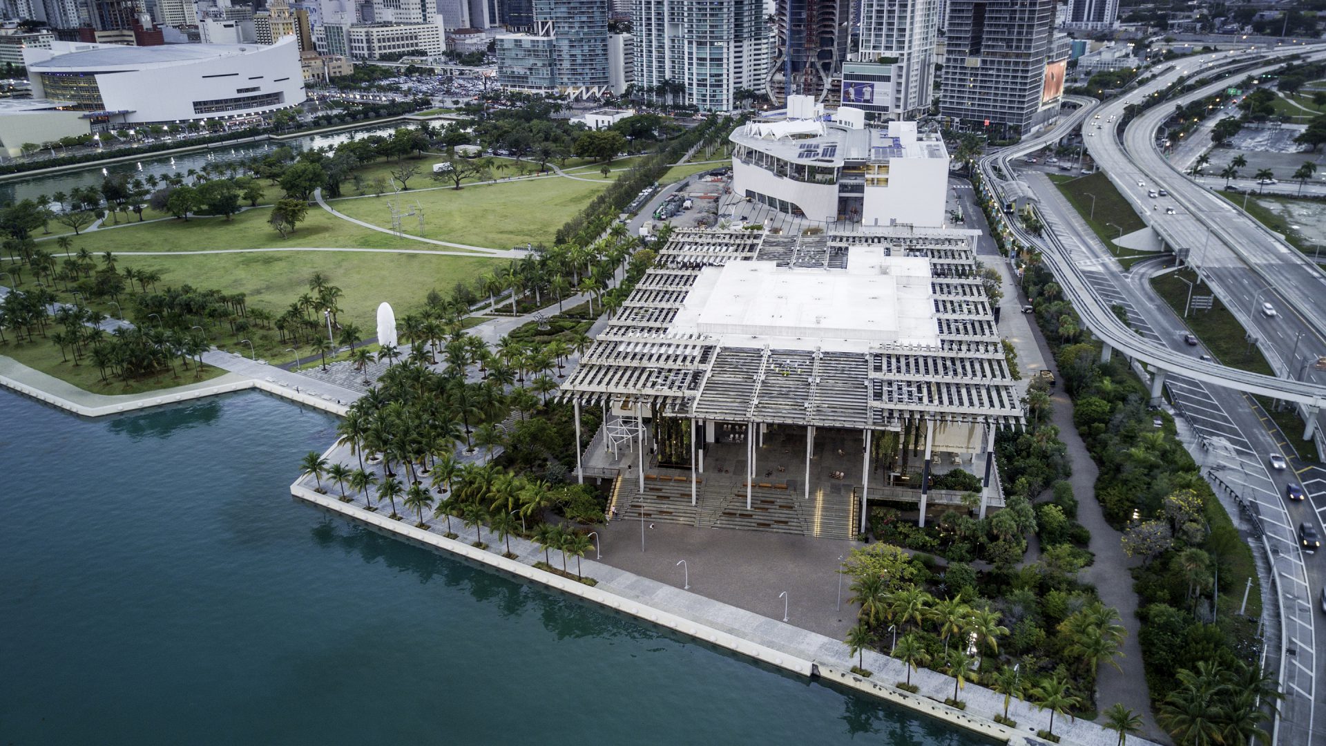 Acerca del edificio • Pérez Art Museum Miami