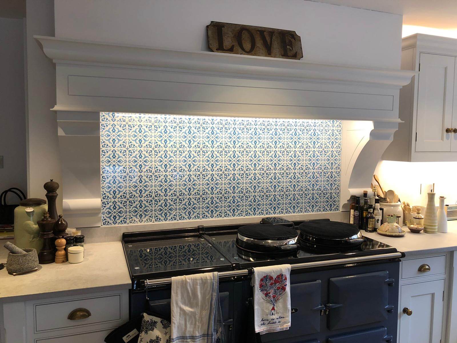 Digitally Printed Glass Splashbacks in Surrey P&P Glass