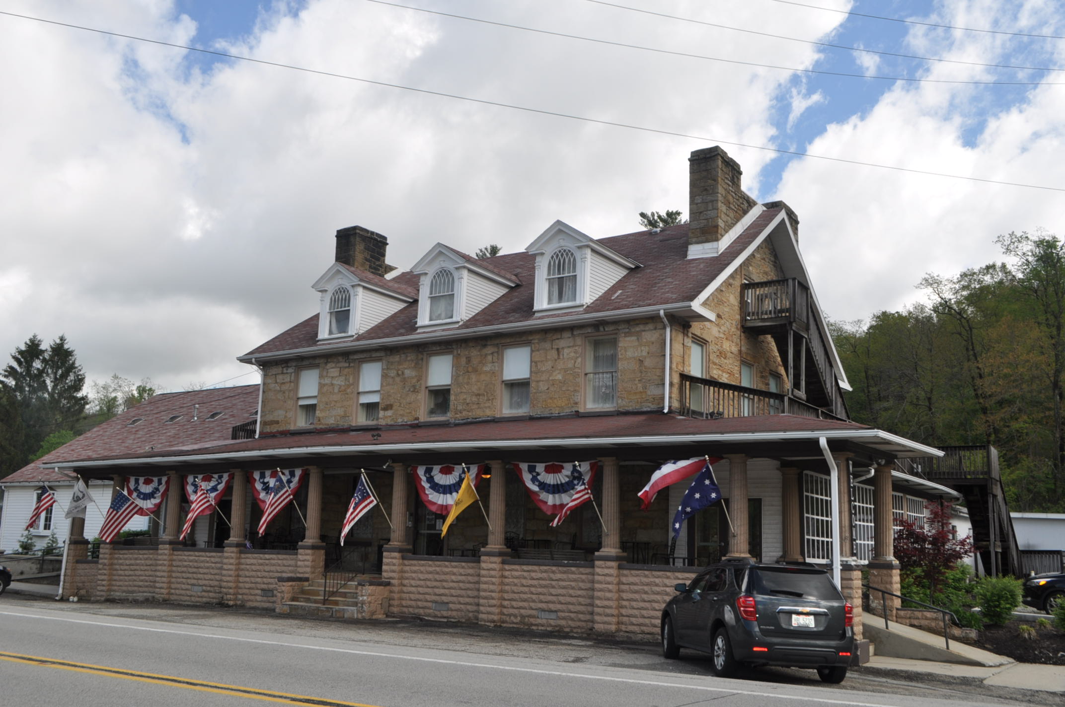 The Stone House Restauraunt and Country Inn Paranormal Farmington