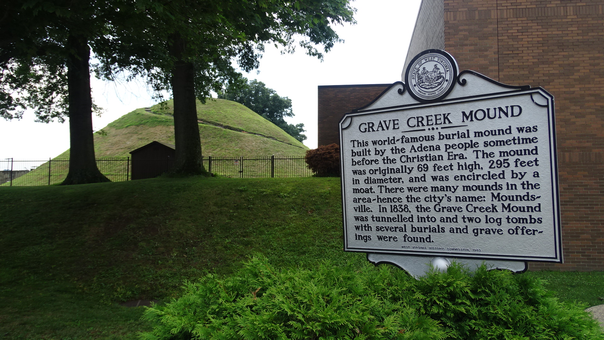 Grave Creek Mound Historical Site Paranormal Moundsville Paranormal
