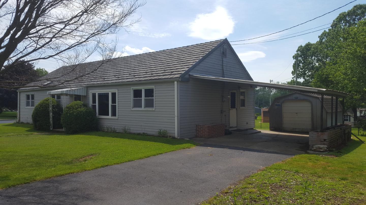 REAL ESTATE EPHRATA 4 BED/1.5 BATH RANCHER 3/10 ACRE LOT Art